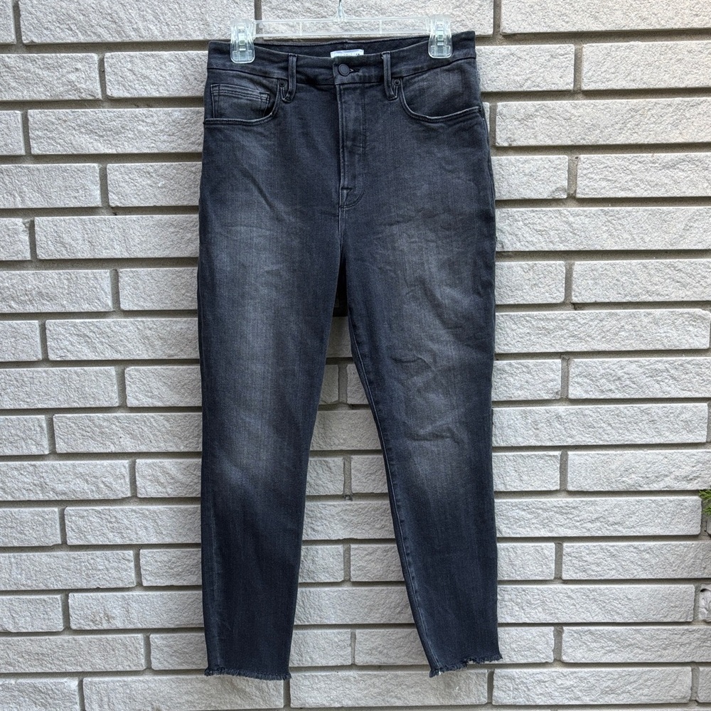 Good American Good Waist Fray Hem Crop Skinny Jeans Black 29/8